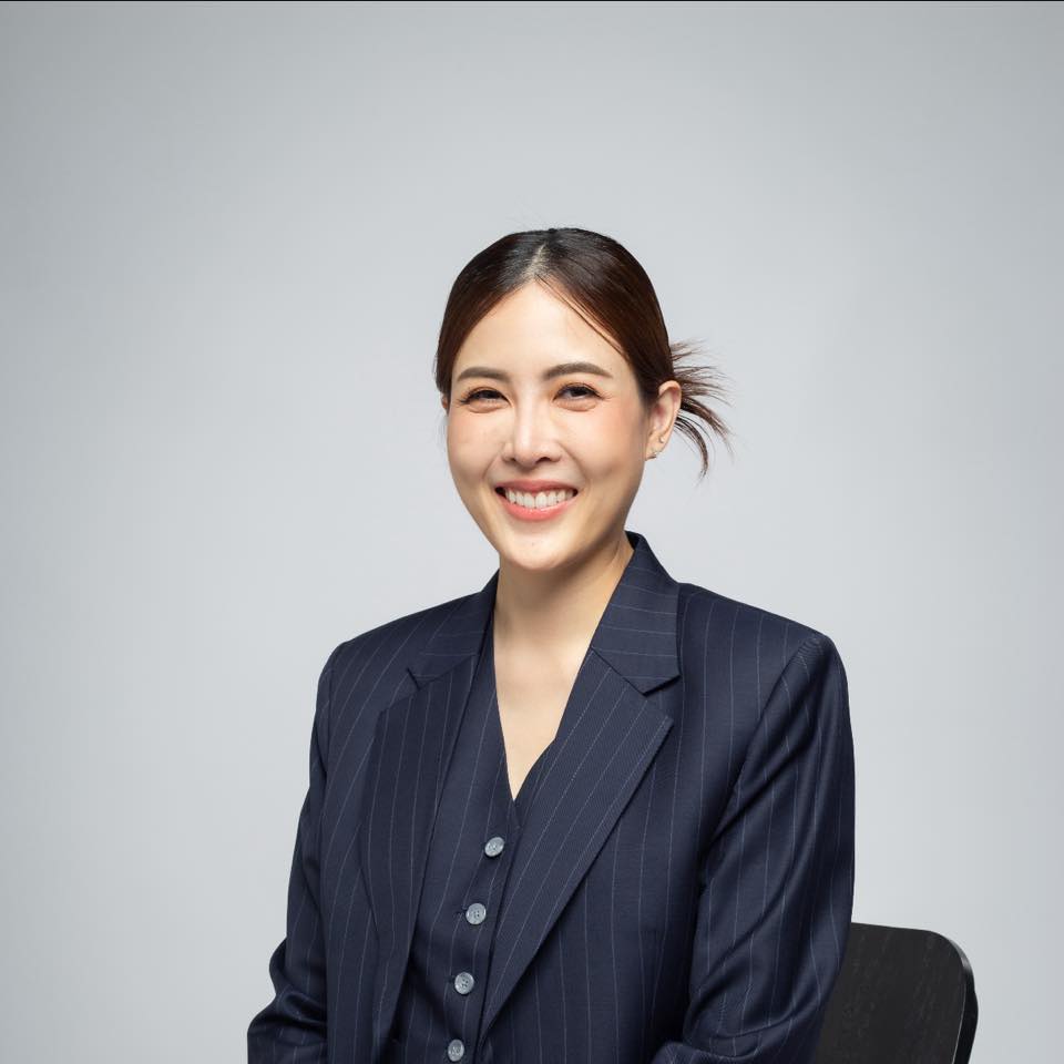 คุณกิ๊ก - หทัยชนก ชินสมัย